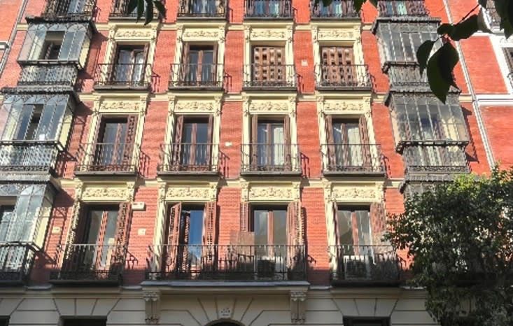 Columela, Recoletos, Madrid — Horlux & Emuna — 1