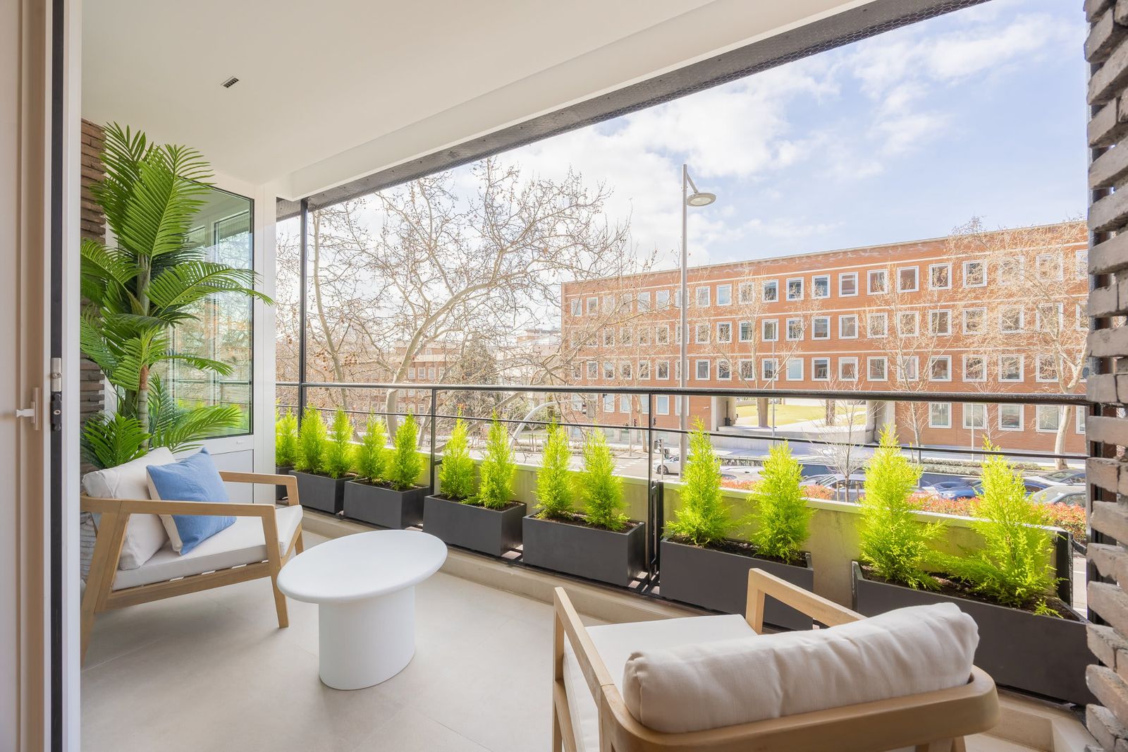 Joaquín Costa, El Viso, Madrid — Horlux & Emuna — 5