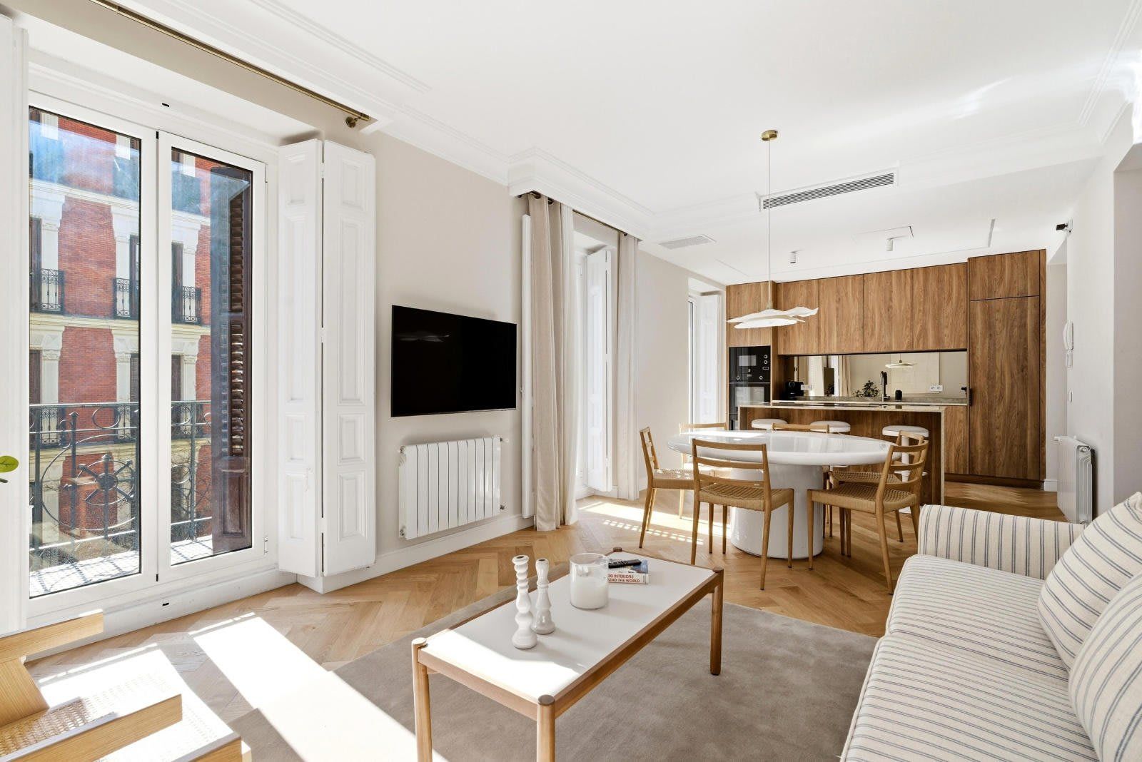 Jorge Juan II, Recoletos, Madrid — Horlux & Emuna — 1